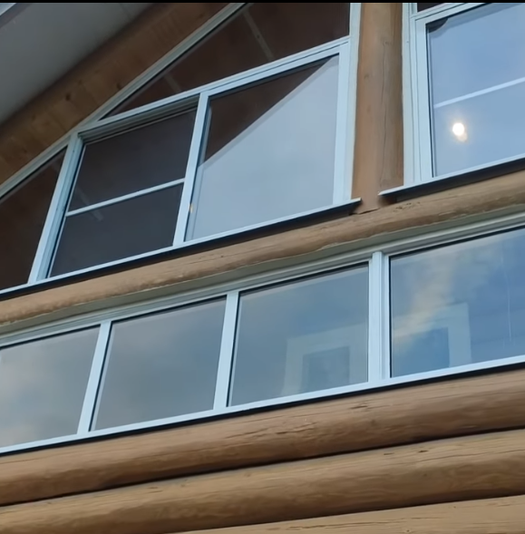 Остекление мансарды в частном доме