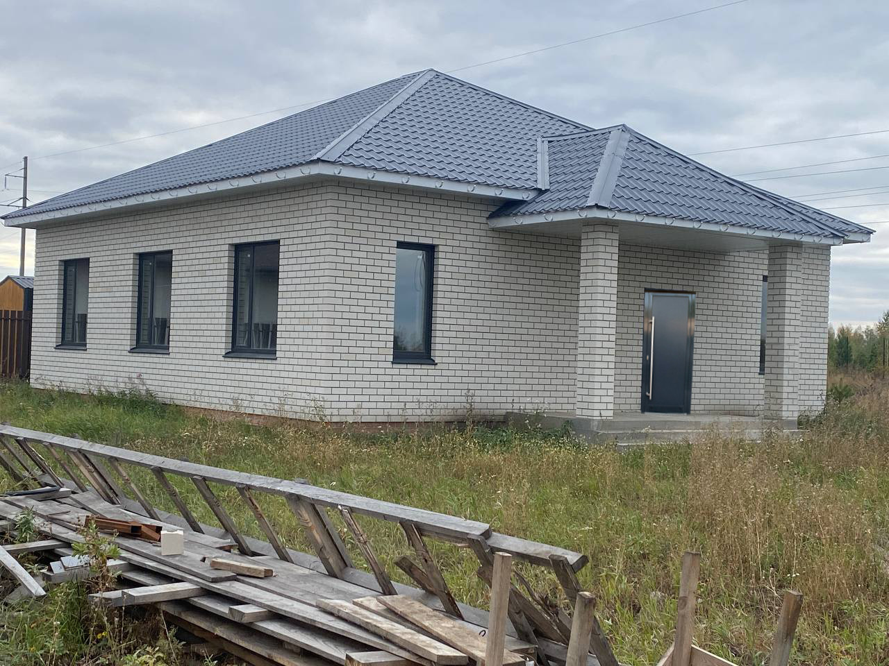 https://velikijnovgorod.delaem-okna.ru/storage/app/uploads/public/63f/5a8/0f0/63f5a80f0d880585402847.jpg